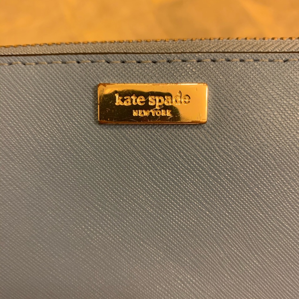 Wallet - Picture 2 of 3